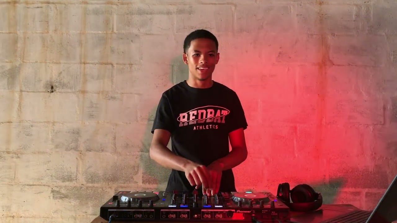 Jazz Vibesss LIVE SESSION 04  MIXED BY DJ POENZ 2025🤩🤩.