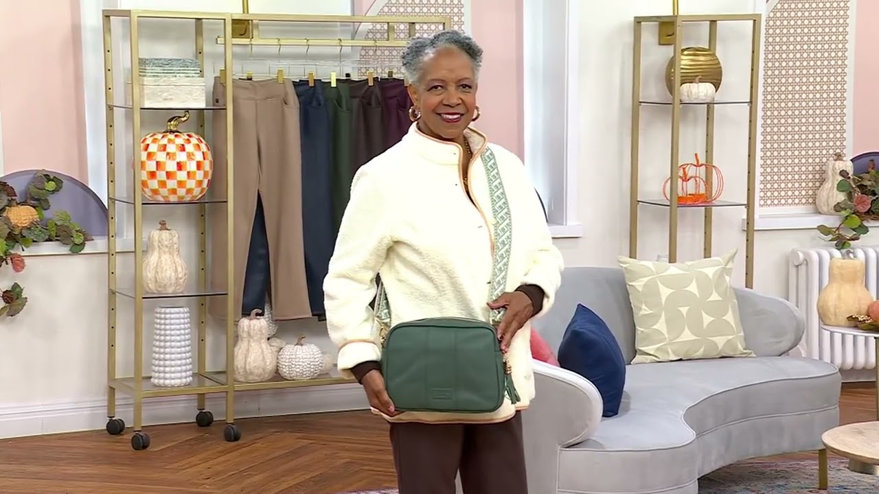 Кожаная сумка через плечо Pom Pom London City Plus на QVC