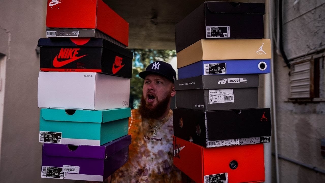 TOP 10 SNEAKERS OF 2020!