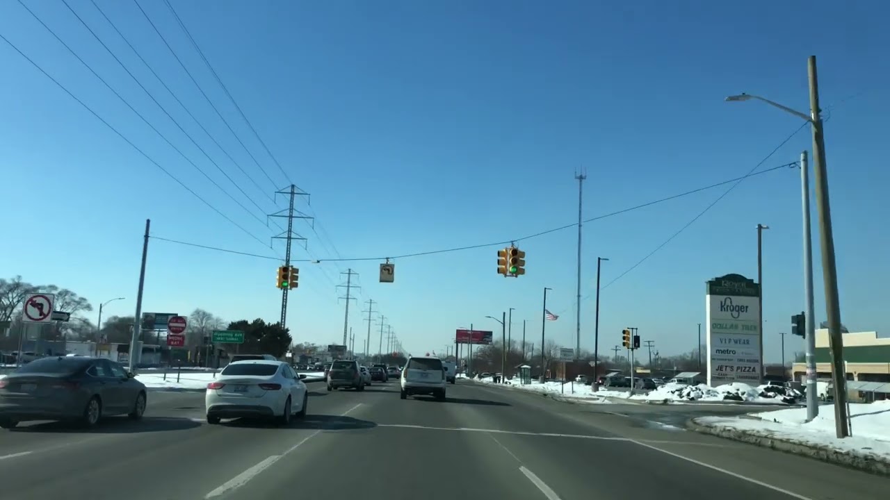 Driving to Southfield, Michigan from Detroit, Michigan. February 2023