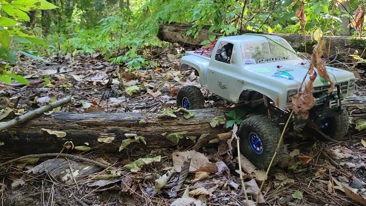 trx4 trail day @Traxxas #hobbywing #holmeshobbies #treal #yeahracing #savox
