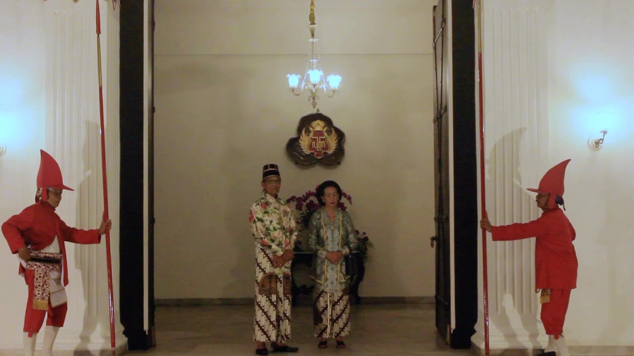 Japan's Emperor Naruhito meets with Sri Sultan Hamengkubuwono X | AFP