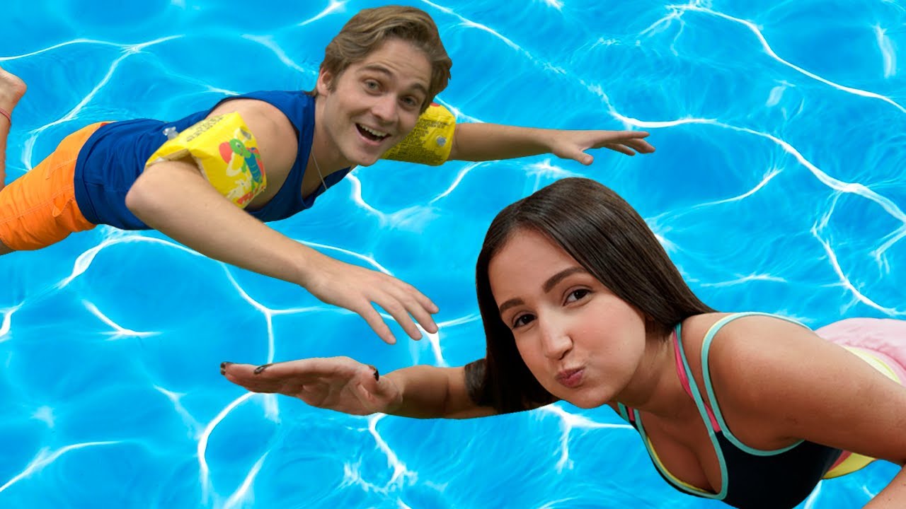 FESTA NA PISCINA DA ESCOLA FANTÁSTICA (POOL PARTY)