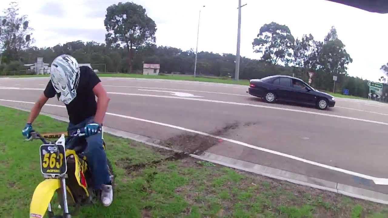 Yz125 crash on highway