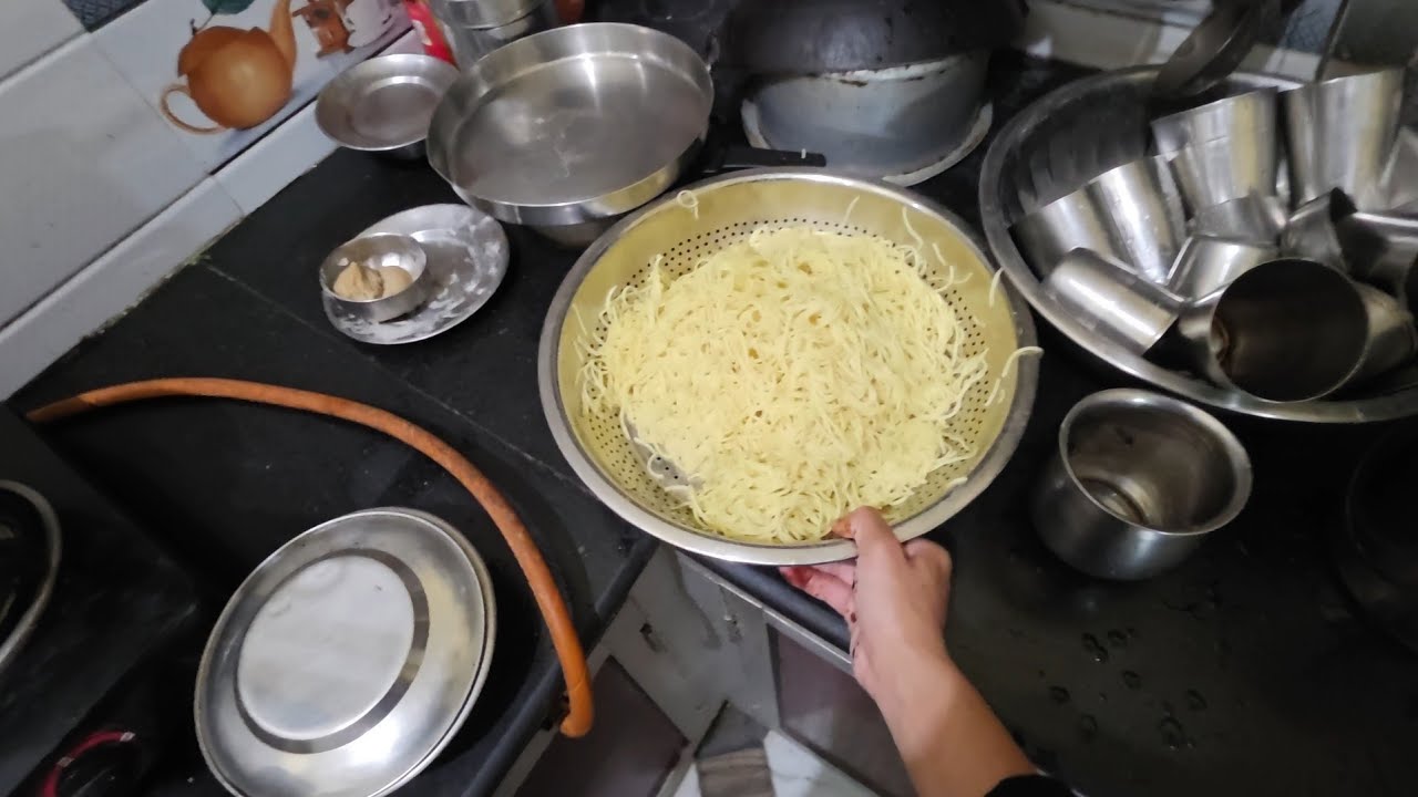आज बनाई रात के खाने में स्वादिष्ट चाउमीन 🍜🤤❤️