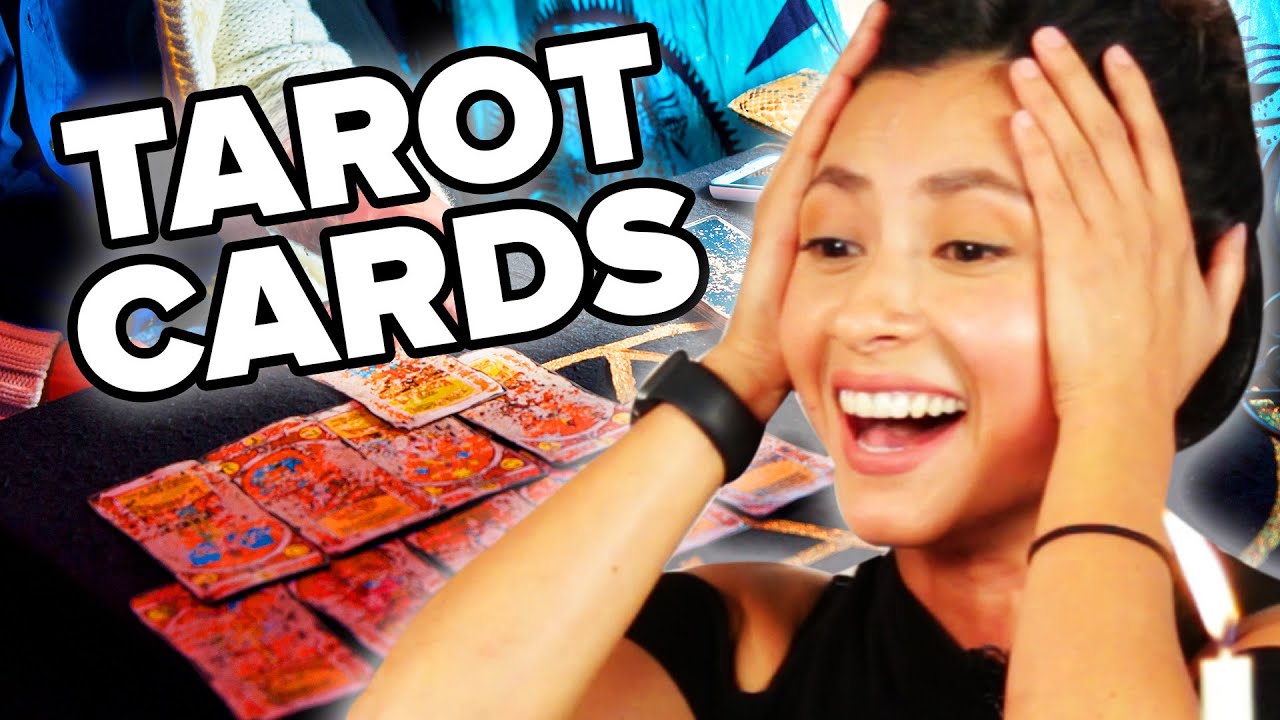 People Get Love Advice From A Tarot Card Reader