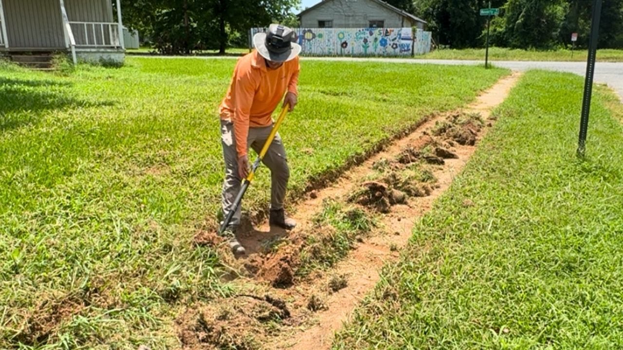 Completely OVERGROWN SIDEWALKS TRANSFORMED