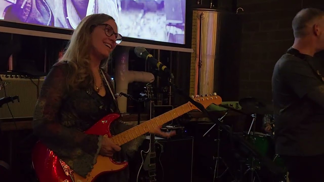 Montgomery Fox and Jackie and the Treehorns– Rockin in the Free World– Neil Young tribute