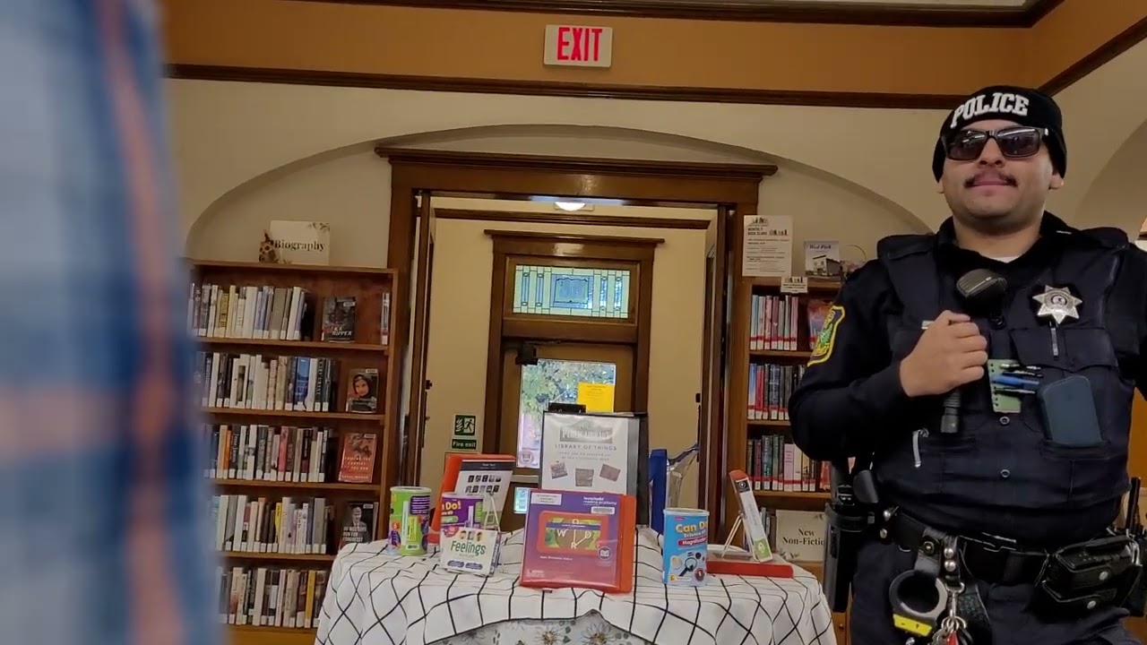 librarians call cops because I used bathroom too long in Polo, Illinois