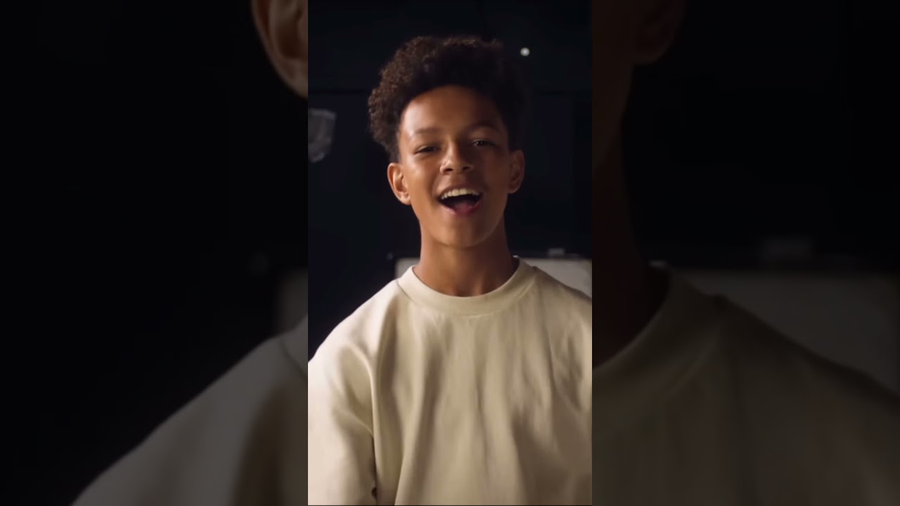 His voice is so 🤌🤌🤌