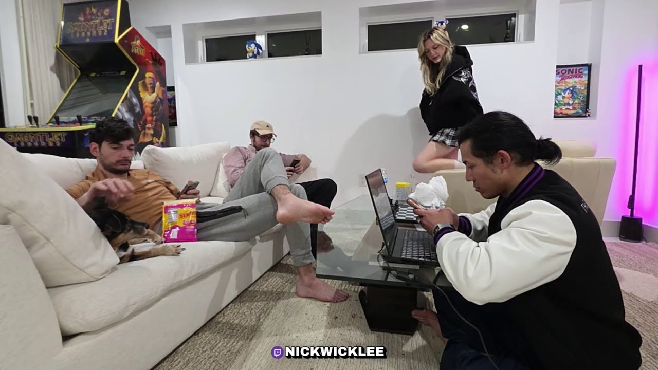 Last day in Austin w/ Ice Poseidon, kimmee, carldo | Going home (Dec 3)[1/1 IRL] Nick Lee