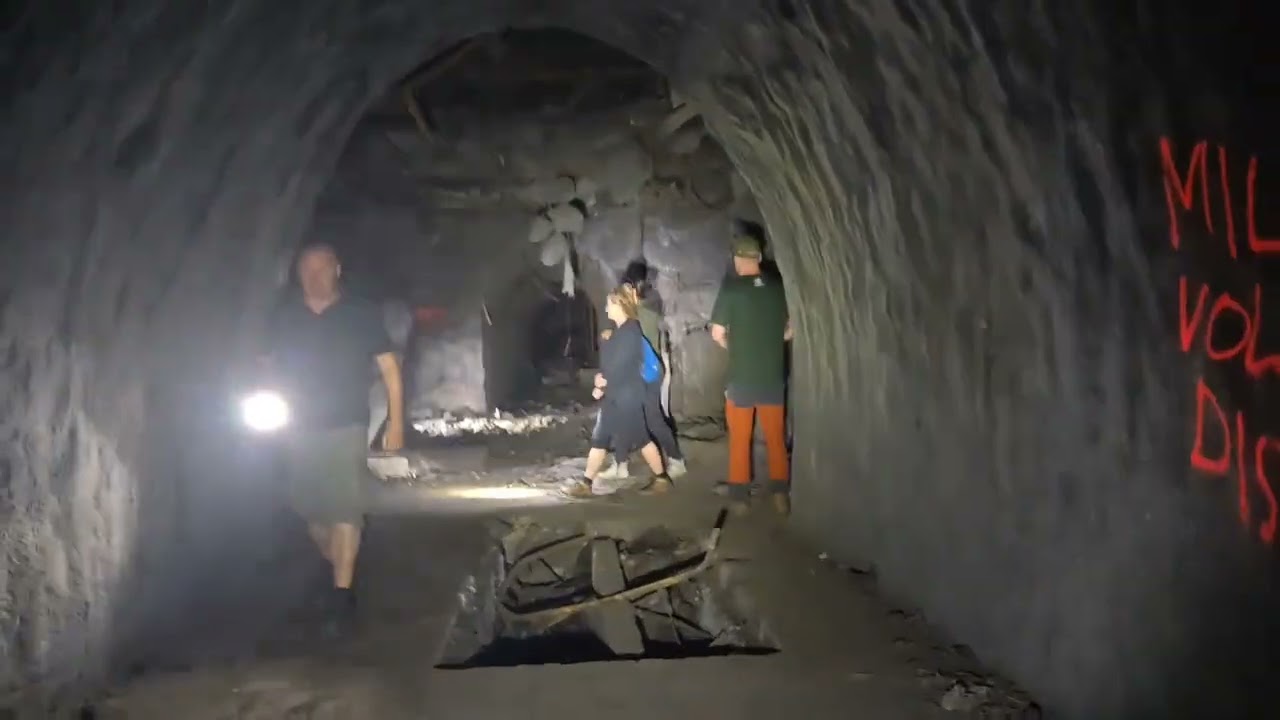 Opuszczona baza lotnicza Željava