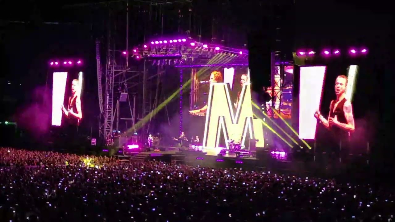 Depeche Mode - Waiting for the Night & I Just Can't Get Enough - Live in Paris 24/06/2023