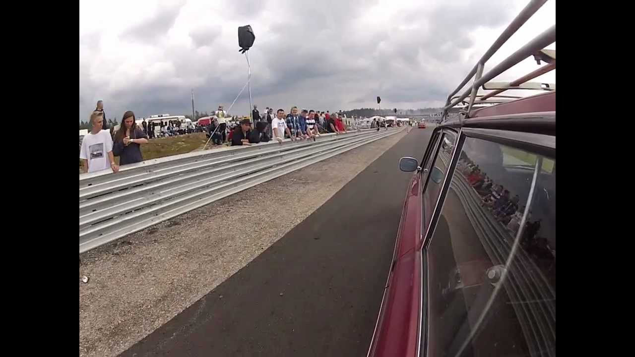 Bj&ouml;rcks Busbil volvo 245 2jz drifting 1 @ gatebil norway 2012