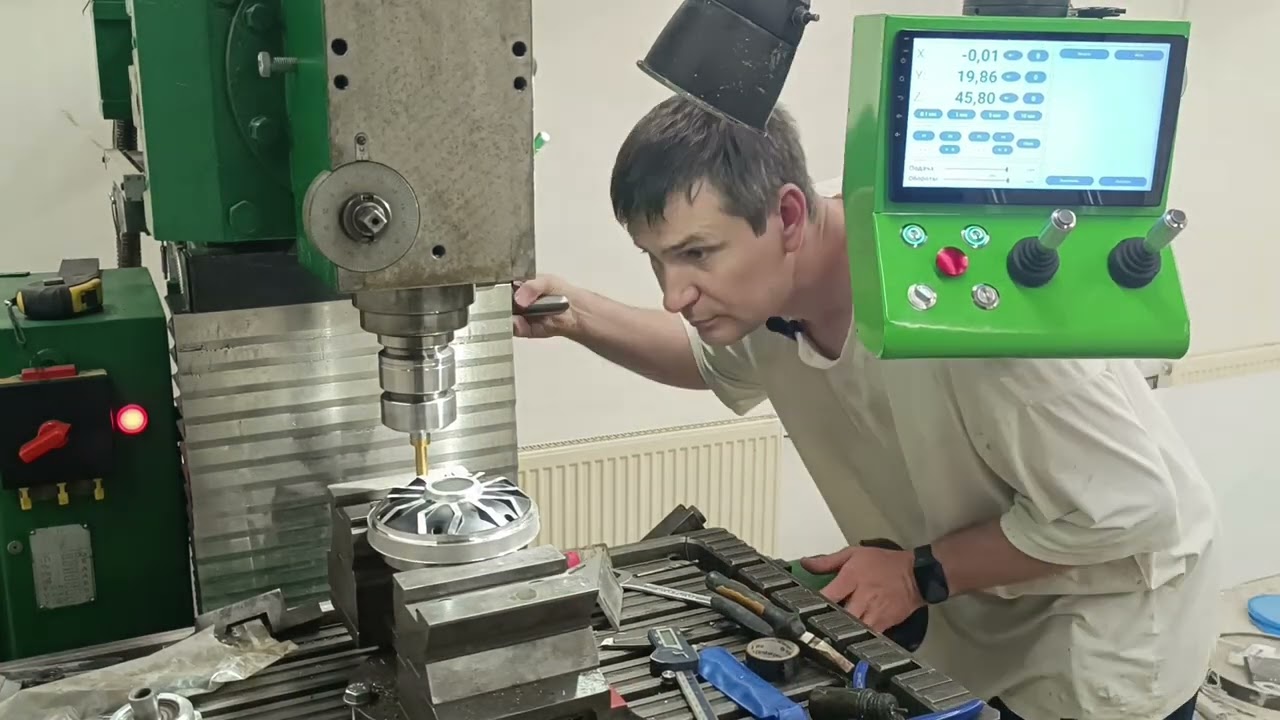 Старый фрезер FUS-32 на максималках. Уже жив!