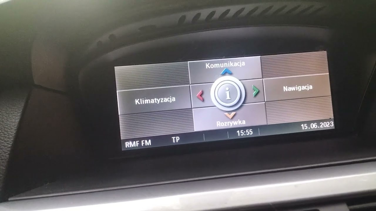 BMW E60 2005 duża navi CCC