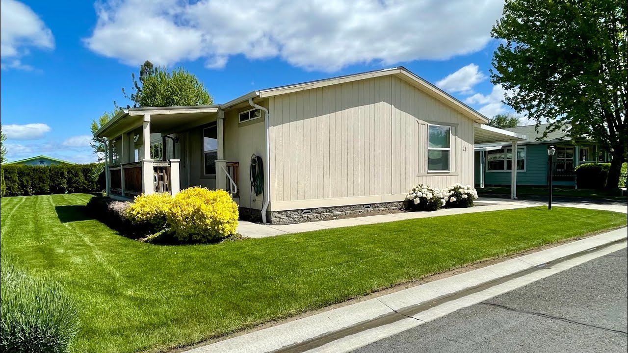 Beautiful Golden West Home For Only $189,900