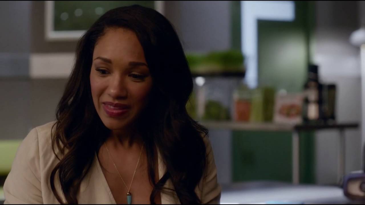The Flash: S3E1 - Barry Explains Flashpoint
