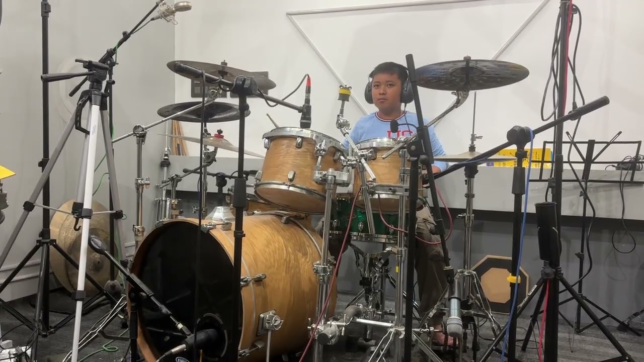 Sweet Child O Mine drum cover by Nishkarsh Pradhan
