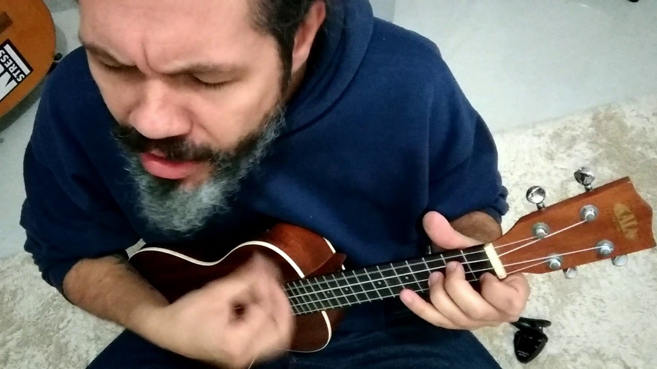 Girl, you'll be a woman soon ( Urge Overkill) - Kzma ukulele cover