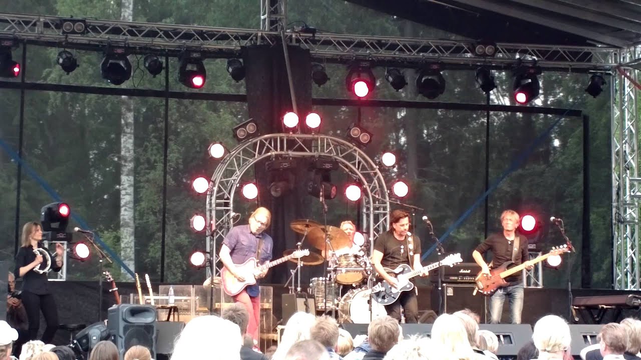 Q.Stone -  Waiting For The Dawn - Live at Häyrylänranta Blues 2013