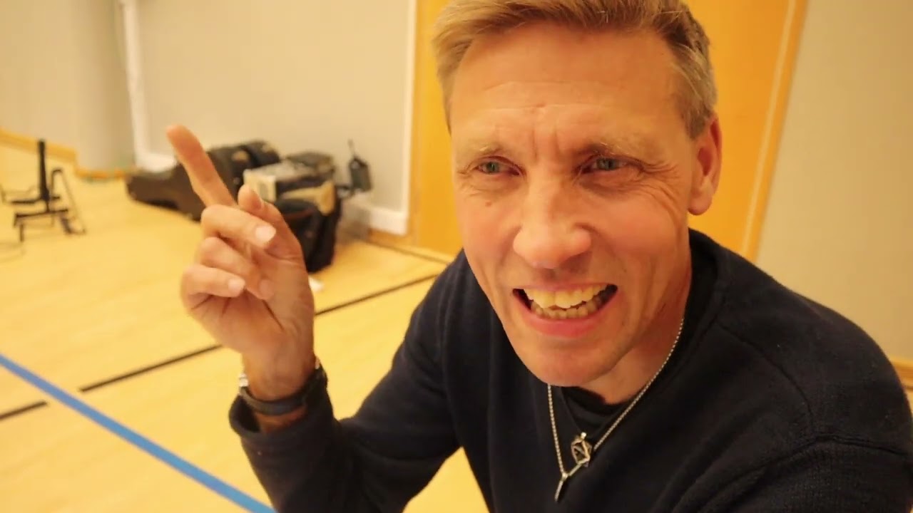 Mikko Vaismaa SET UP - Koomikkona Suomessa Osa 2