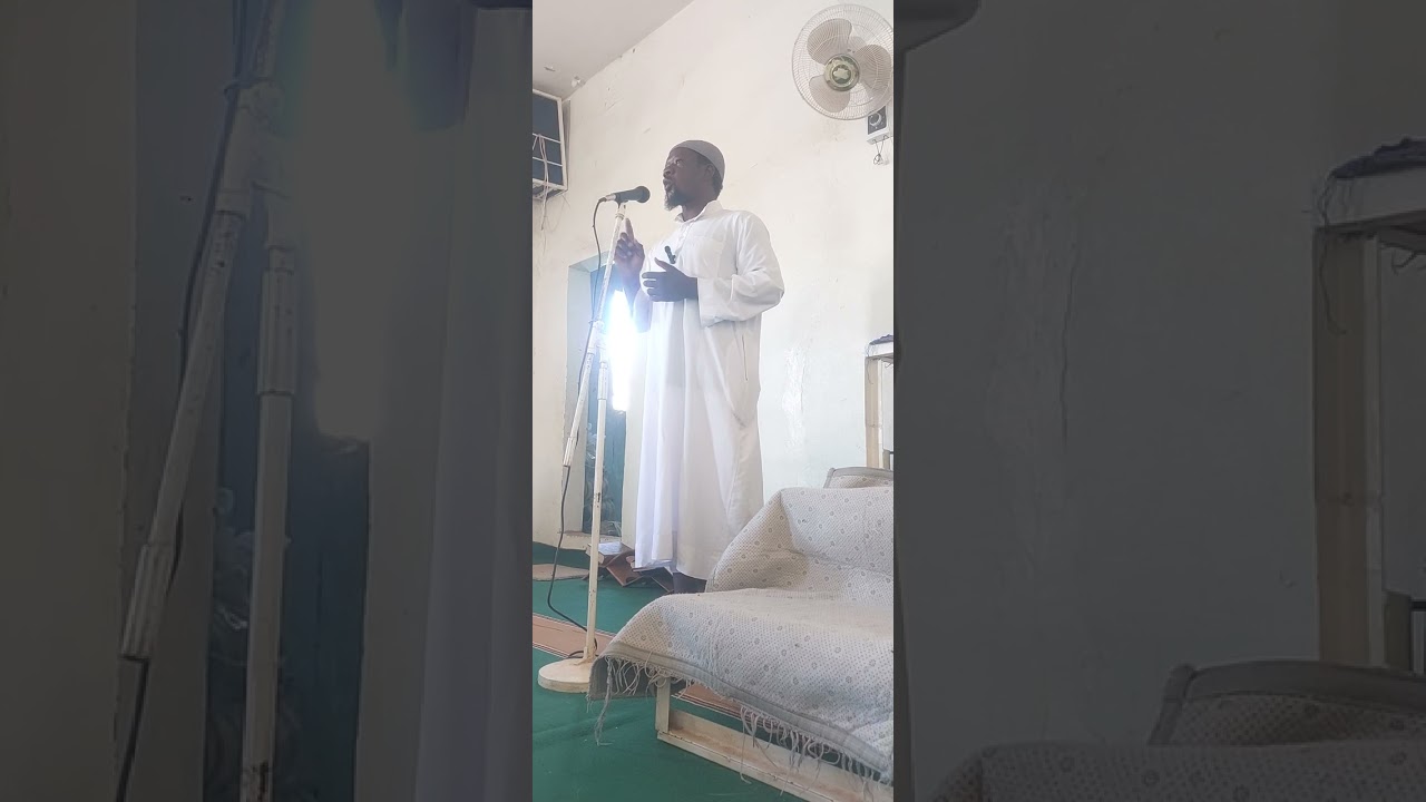 Daroulfqne..oustaz cisse hafizahoullah..les bienfaits de venir tôt àla mosquée aux jours du vendredi