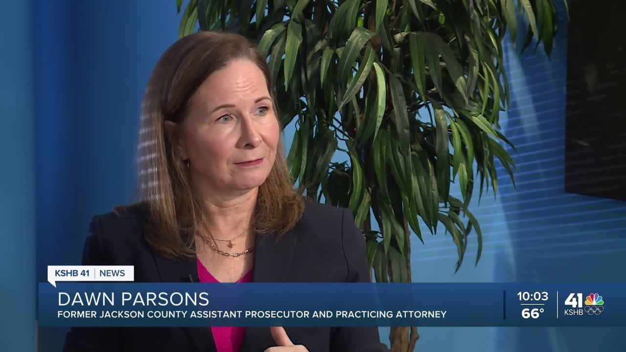 1 of 2 defendants in Chiefs Super Bowl rally homicide reaches plea deal in murder case