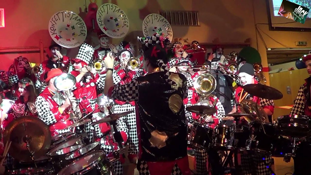 Solothurn Hilari 2014 Konfettistampfer