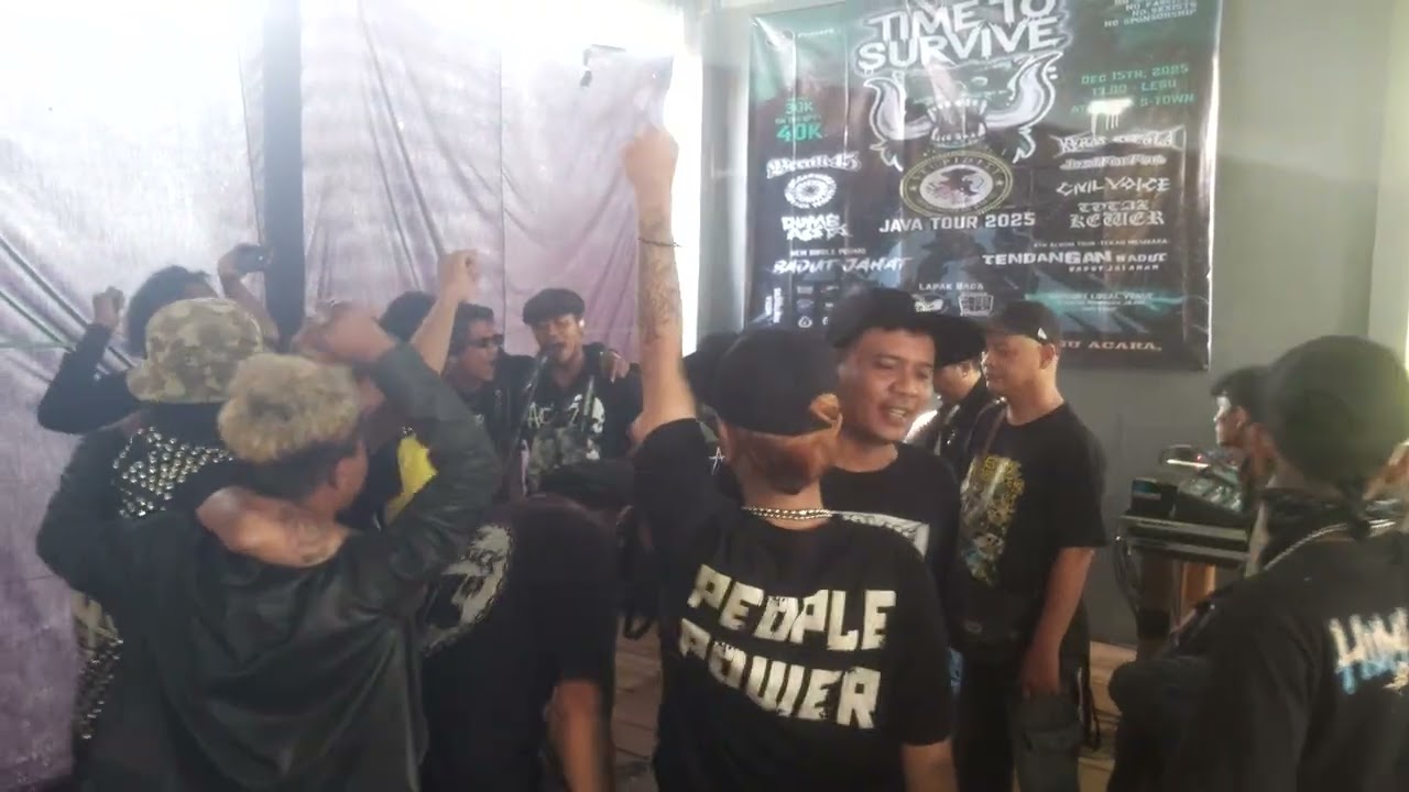 Time To Survive Stupidity Java Tour #Civil Voice #Light the fire #live #Salatiga
