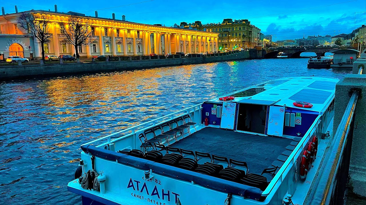 ST. PETERSBURG - WALKING ALONG THE EMBANKMENT OF THE FONTANKA RIVER