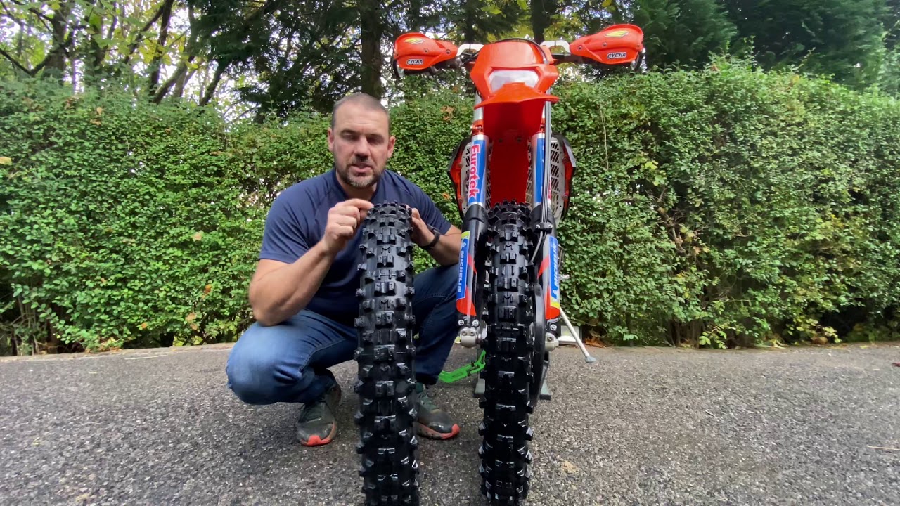 Michelin Medium Enduro front tyre