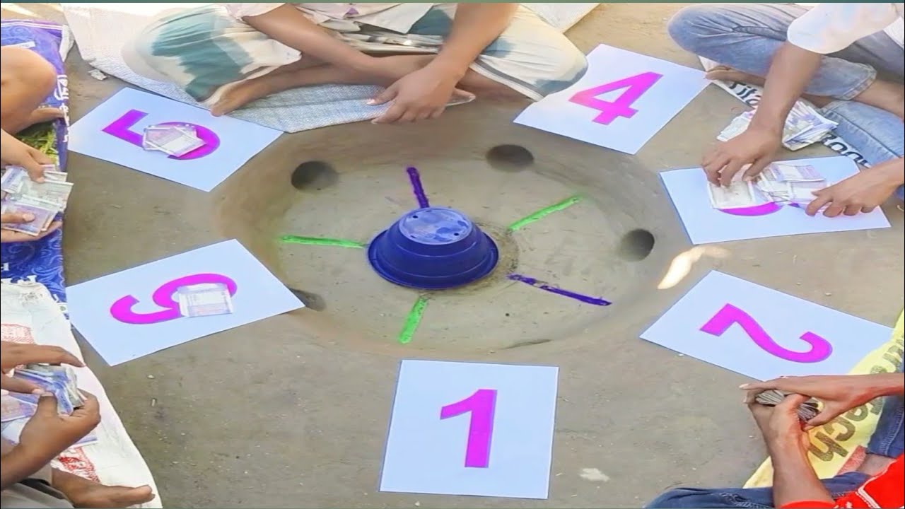 Look, brother, see how they have created a game with numbers inside the hole using a stick.#funny 