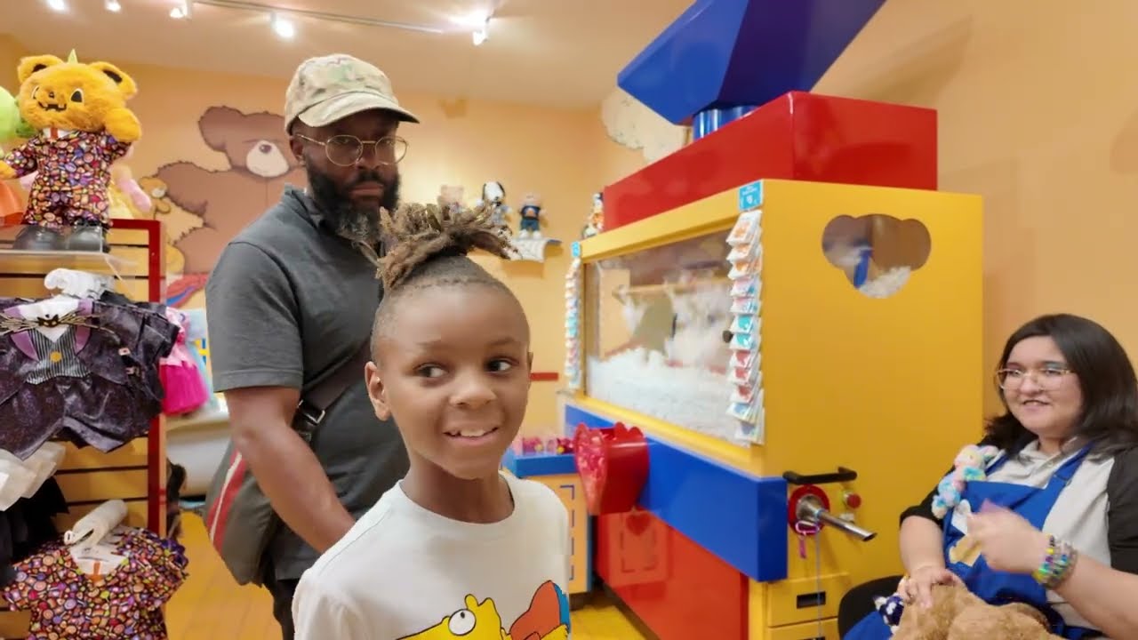 He wanted to see elephants for his birthday, I picked the wrong Zoo. || Mom Fail | Eleven is 7