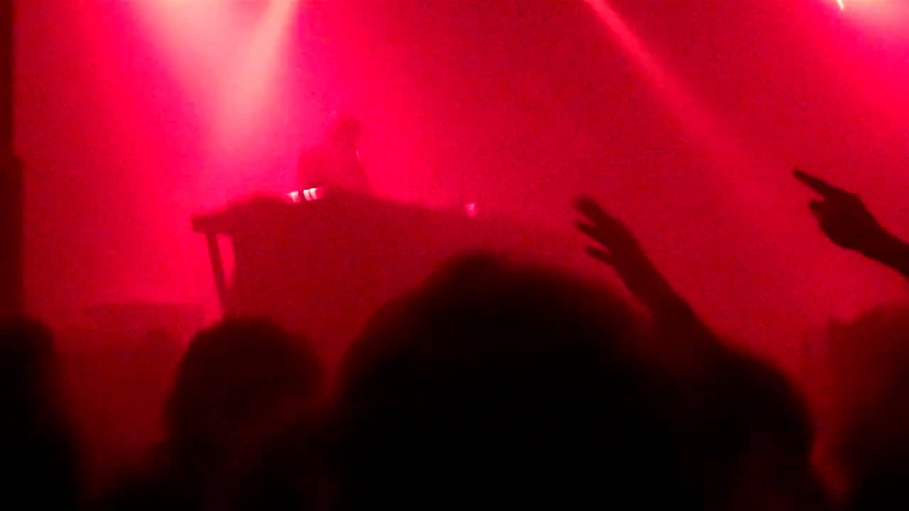 SebastiAn Live 6/12@Let The Children Techno / Ed Banger 8th Birthday - Transbordeur, Lyon 17/02/2011
