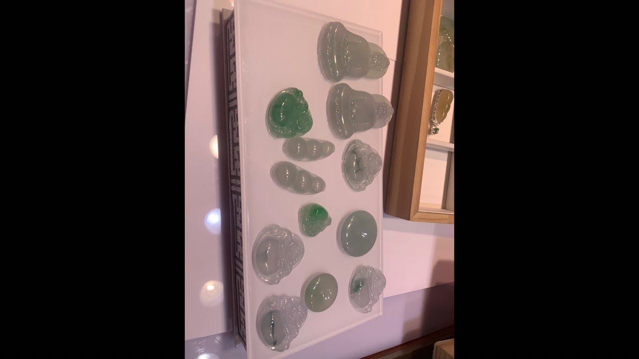 “颖家翡翠”正在直播！
