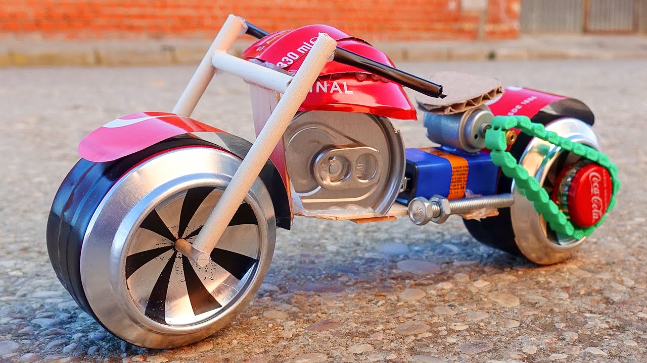 Construyo una MOTO CASERA RADIOCONTROL 🏍️😲