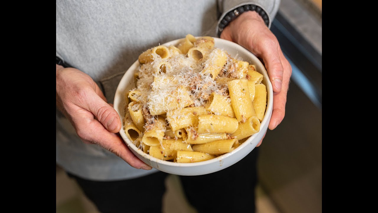 Pasta with White Pork Ragu