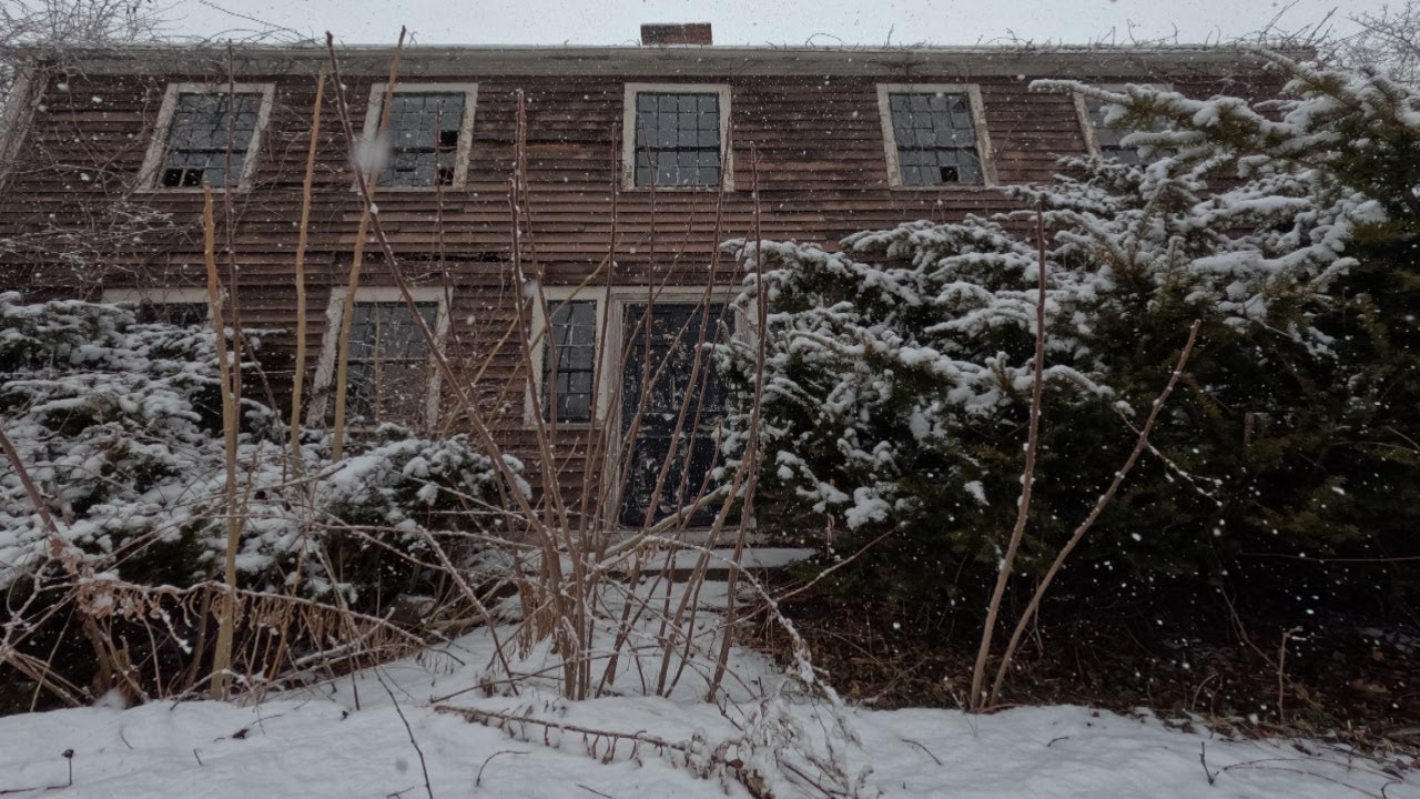 A Spooky Connecticut House Built In 1666 And Abandoned In 2016 Explored In 2026