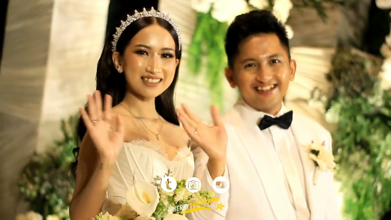 I wanna dance with somebody cover _Band surabaya ,wedding surabaya