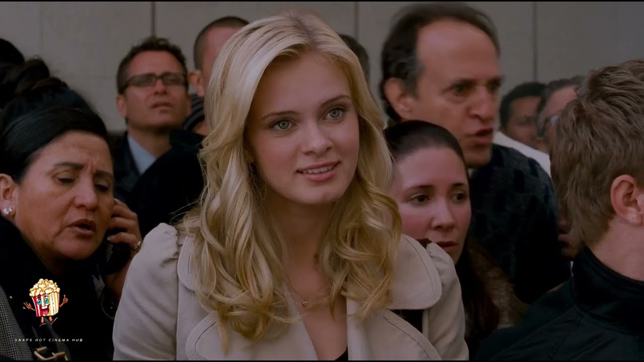 Hourglass vs. Dragonfly I Superhero Movie (2008)