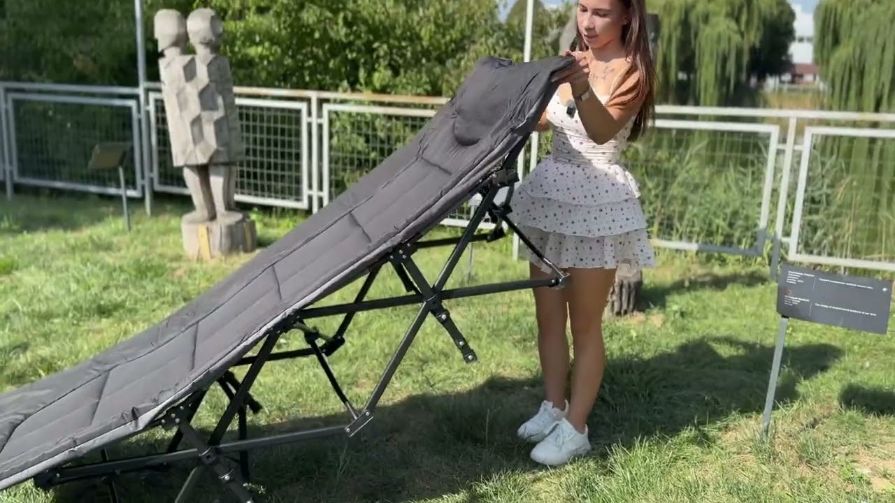 Туристична похідна розкладачка з вбудованим матрацом LEOBRO Black (LB-CC-K1-BLK)