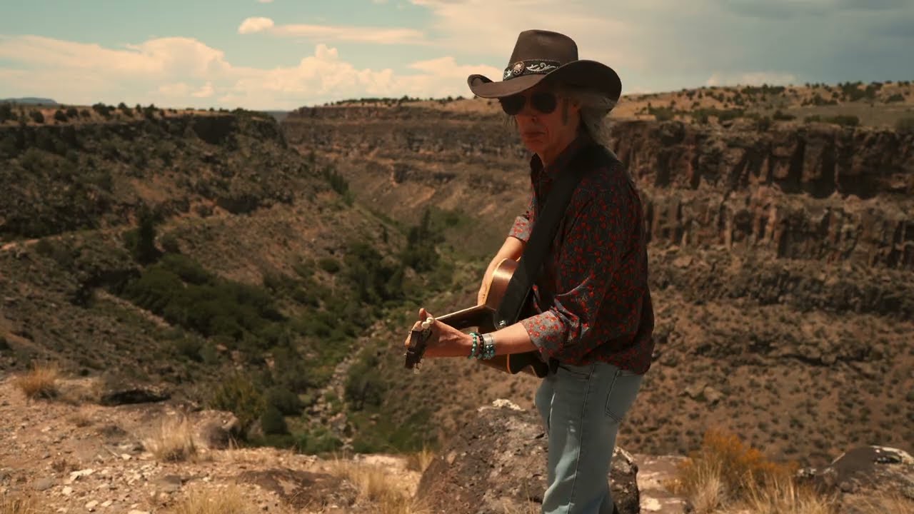 The Waterboys - Still Raging On