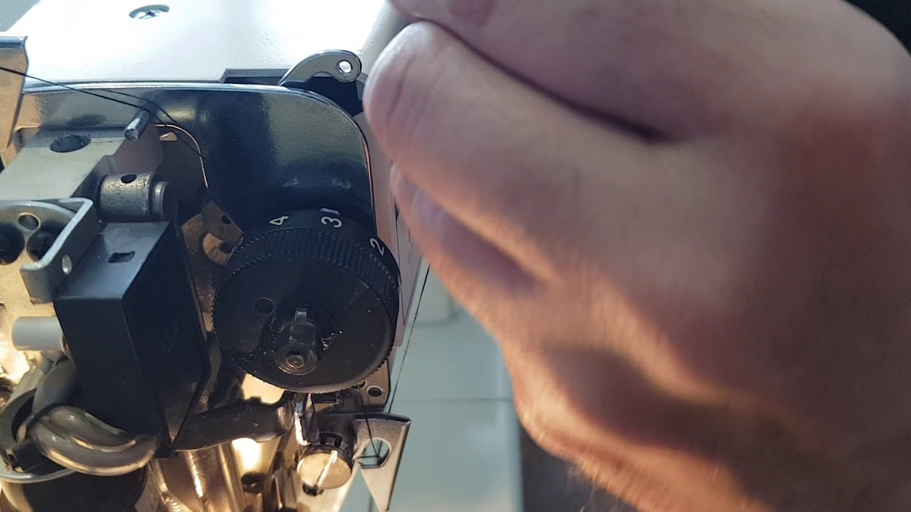 Nähmaschine Privileg Modell 663 Oberfaden einlegen