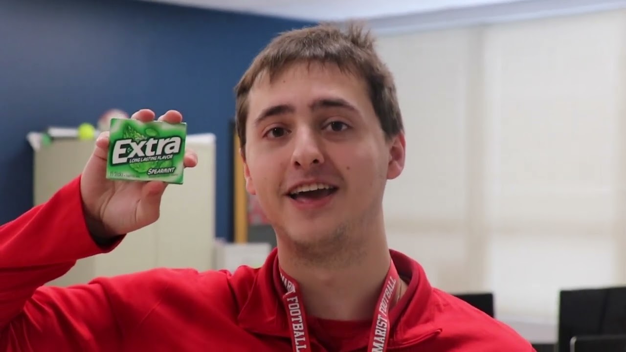 EXTRA gum commercial