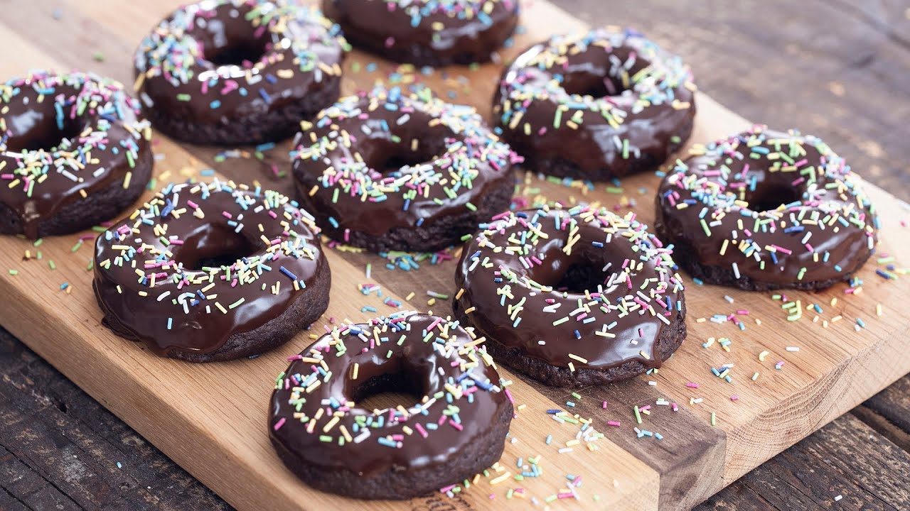 Easy Baked Chocolate Doughnuts (Chocolate Donuts) - No yeast, No eggs, No butter