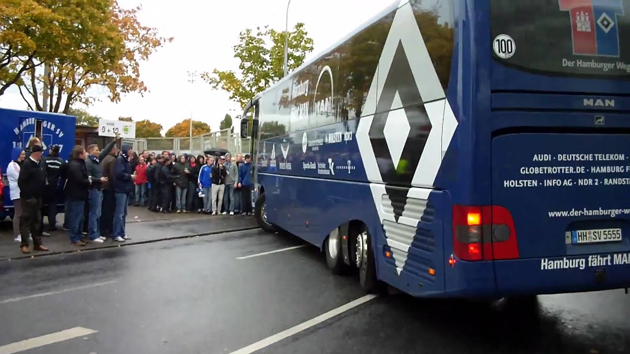 HSV Mannschaftsbus kommt nach Mainz