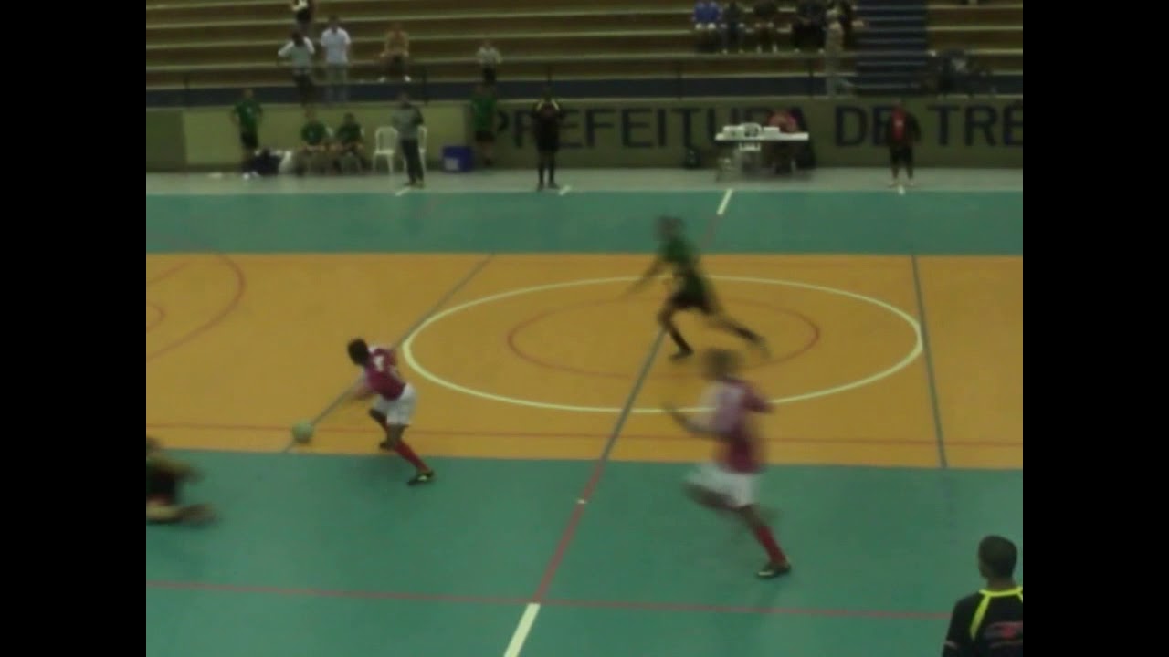 GINÁSIO PELEZÃO -JOGO DE FASE 2ºJIP Três Corações M.G 2014 - SAÚDE 5  X  5 SEDUC
