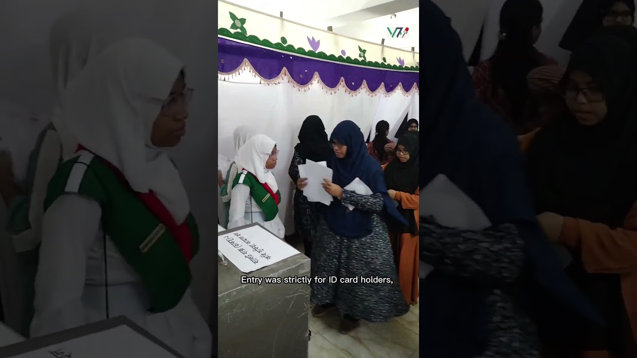 Female Students Vote at Curzon Hall in DUCSU Election #newswithflair #parliamentaryseats #ducsu