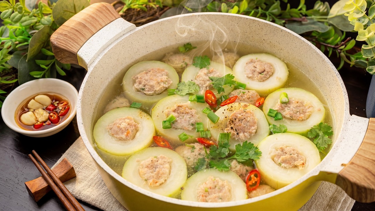 Đây là món canh vừa ngon vừa dễ nấu thanh mát giải nhiệt sau những ngày lễ tết